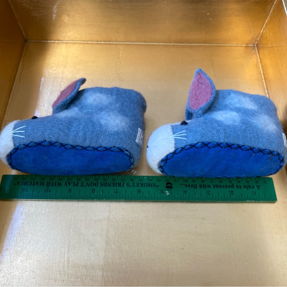 Rory Rabbit Felt Slippers, by Sew Heart Felt England. 12-18 months. Handmade - Picture 11 of 12